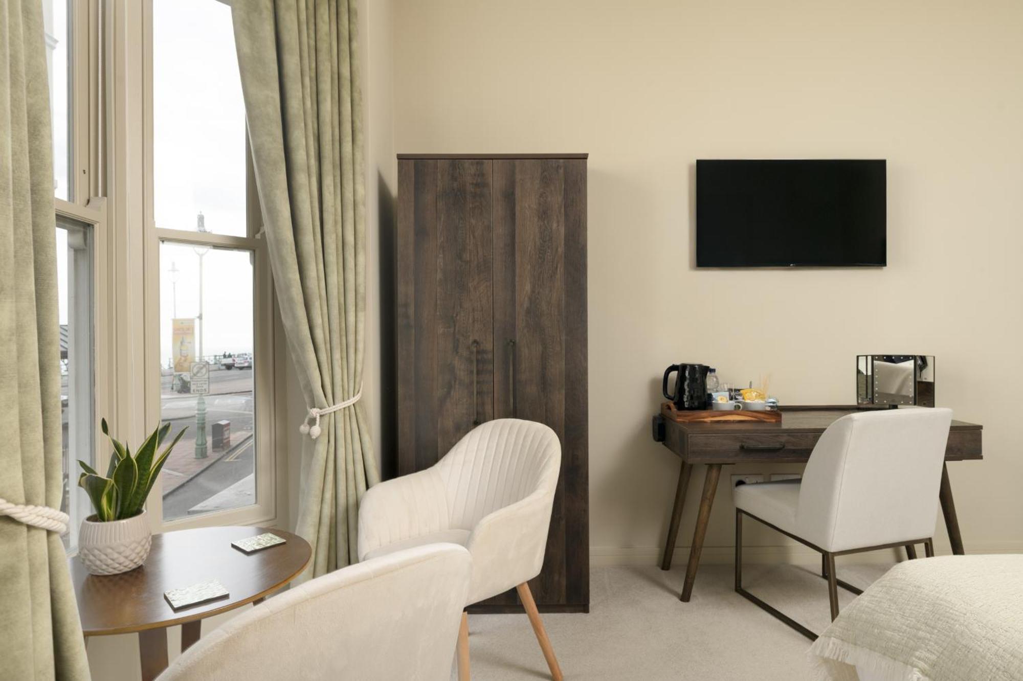 Kings Road Guest house Brighton
